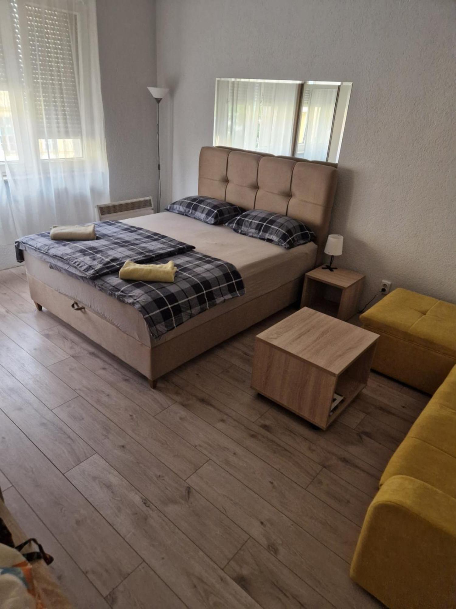 Apartment Downtown *